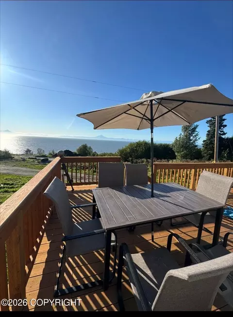 16984 Dilligara Ln, Clam Gulch, AK 99568