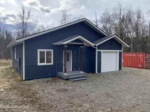 6062 N Steen Rd, Wasilla, AK 99654