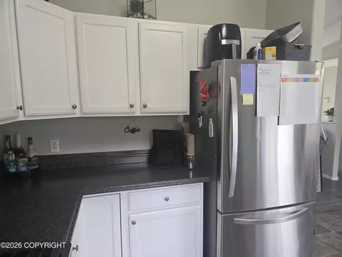 Kitchen - 1960 N Patsy St, Wasilla, AK 99654 photo 7 of 8