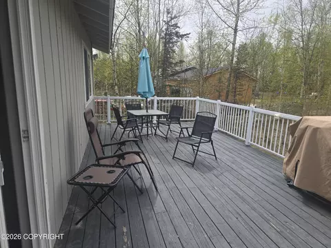 Exterior - 1960 N Patsy St, Wasilla, AK 99654 photo 3 of 9