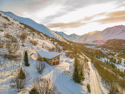 835 Hiland Rd, Eagle River, AK 99577