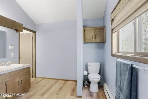 Bath - 21818 Cloverleaf Rd, Chugiak, AK 99567 photo 2 of 7