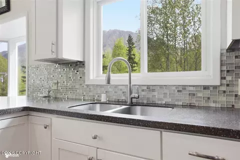 Kitchen - 21818 Cloverleaf Rd, Chugiak, AK 99567 photo 3 of 4