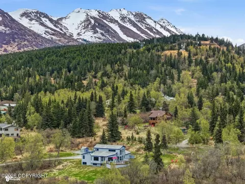 7150 Rabbit Creek Rd, Anchorage, AK 99516