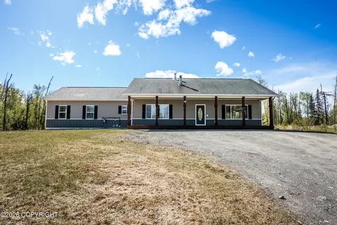 9410 W Waxwing St, Wasilla, AK 99623