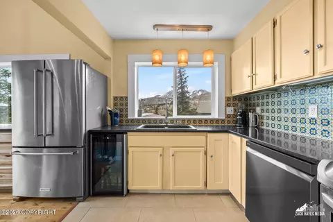 Kitchen - 8201 Robert Dr, Anchorage, AK 99516 photo 2 of 3