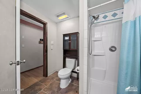 Bath - 8201 Robert Dr, Anchorage, AK 99516 photo 5 of 5