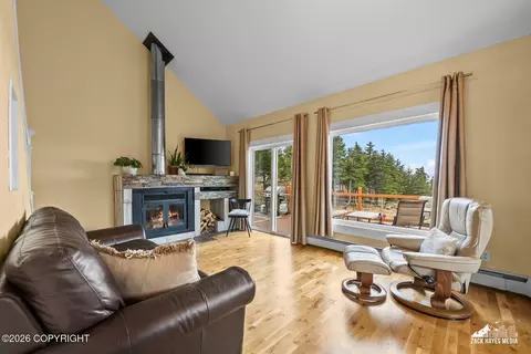 Living - 8201 Robert Dr, Anchorage, AK 99516 photo 1 of 3