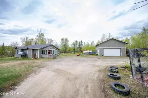 4362 S Philie Dr, Wasilla, AK 99623