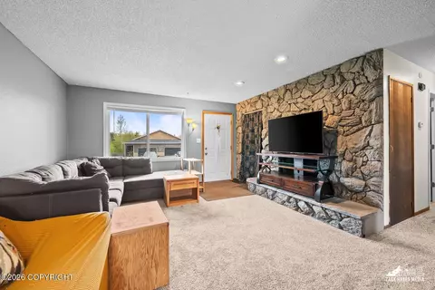 Living - 647 E 73rd Ave, Anchorage, AK 99518 photo 4 of 5