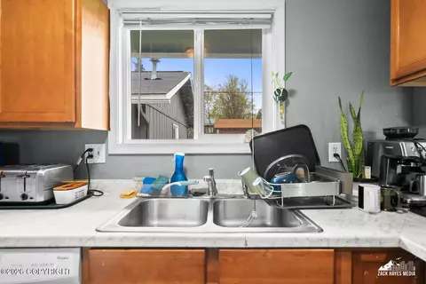 Kitchen - 647 E 73rd Ave, Anchorage, AK 99518 photo 11 of 11