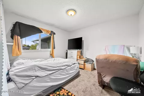 Bedroom - 647 E 73rd Ave, Anchorage, AK 99518 photo 6 of 8
