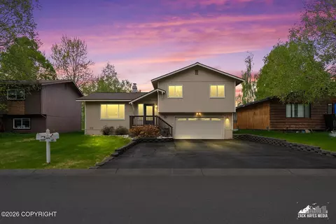 6920 Burlwood Dr, Anchorage, AK 99507