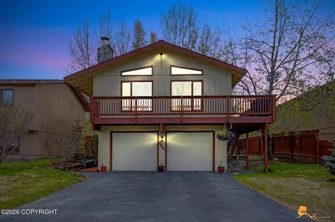7921 Casey Cir, Anchorage, AK 99507