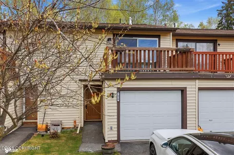 7020 Meteor Ct, Anchorage, AK 99504