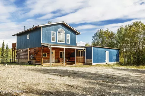14957 W Ryans Creek Dr, Big Lake, AK 99652
