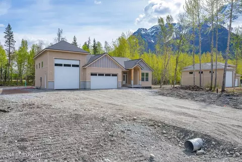 5905 S Gates St, Palmer, AK 99645