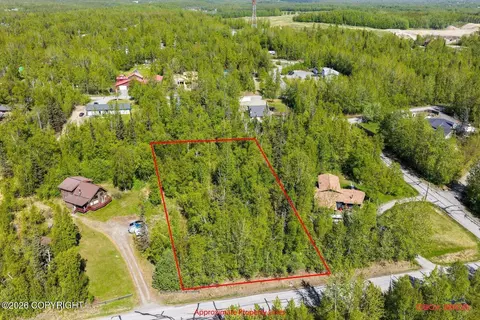 3231 N Calder Rd, Wasilla, AK 99654