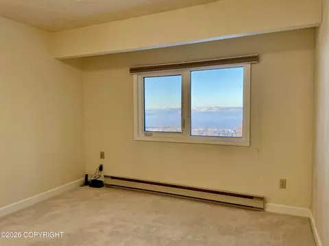Bedroom - 19170 Fish Hatchery Rd, Eagle River, AK 99577 photo 3 of 4