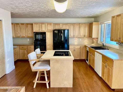 Kitchen - 19170 Fish Hatchery Rd, Eagle River, AK 99577 photo 1 of 2