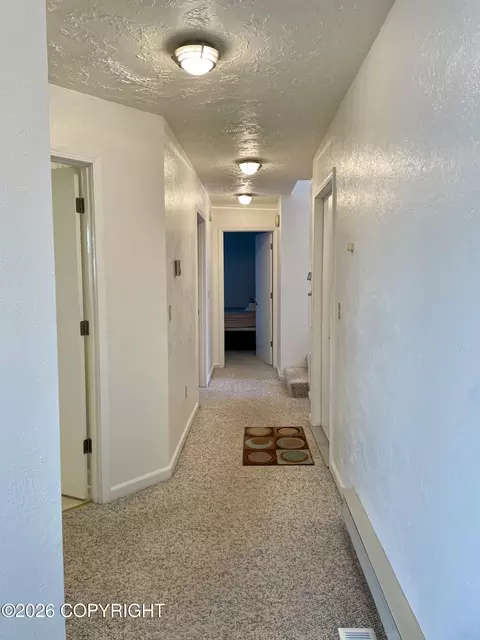 Entry Way - 19170 Fish Hatchery Rd, Eagle River, AK 99577 photo 3 of 4