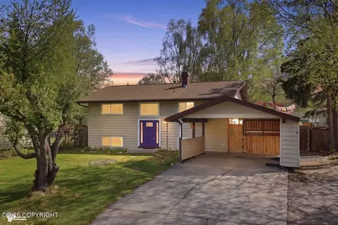 4633 Pavalof St, Anchorage, AK 99507
