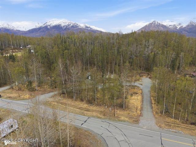 9445 E Boyd Rd, Palmer, AK 99645