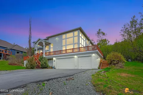 16319 Essex Park Dr, Anchorage, AK 99516