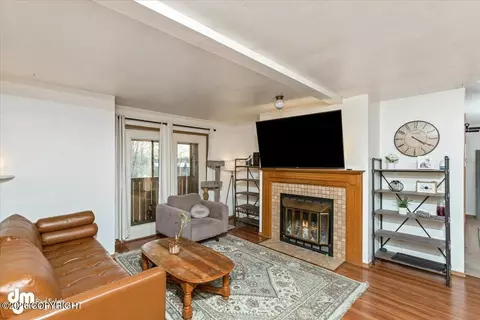 8505 Jewel Lake Rd # 5, Anchorage, AK 99502