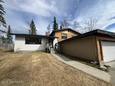 4351 Zodiak Dr, Anchorage, AK 99507