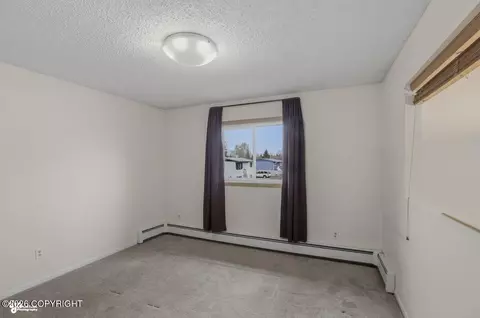 Bedroom - 3604 E 18th Ave, Anchorage, AK 99508 photo 2 of 6