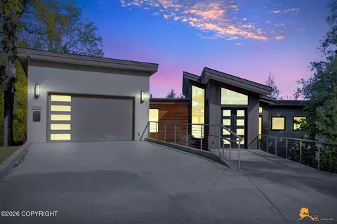 2000 Solstice Cir, Anchorage, AK 99503