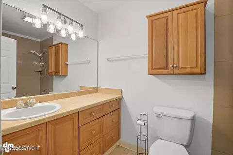 Bath - 2821 Ruby Dr, Anchorage, AK 99502 photo 1 of 2