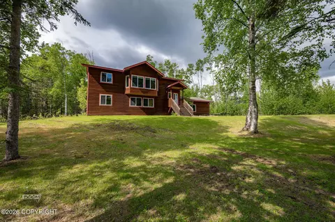 6030 N Little Rock Cir, Wasilla, AK 99654