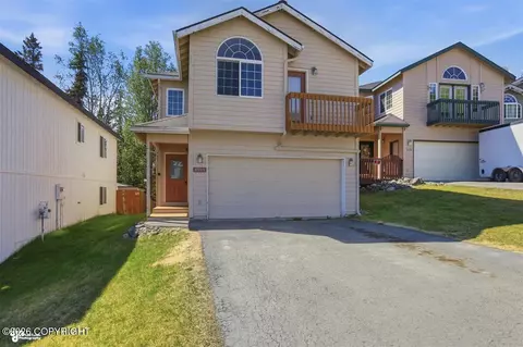 8934 Birch Park Cir, Eagle River, AK 99577