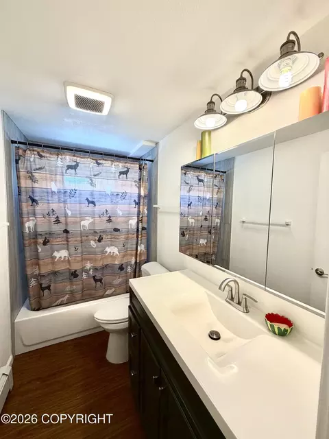 Bath - 6412 E 15th Ct, Anchorage, AK 99504 photo 1 of 2