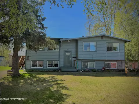 6412 E 15th Ct, Anchorage, AK 99504