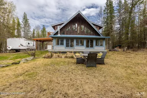 37587 El Camino Ct, Sterling, AK 99672