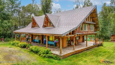 8959 O Brien Creek Dr, Wasilla, AK 99654