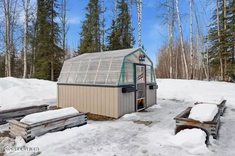 Exterior - 49990 S Resolute Dr, Willow, AK 99688 photo 8 of 12