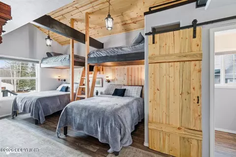 Bedroom - 49990 S Resolute Dr, Willow, AK 99688 photo 7 of 9