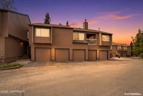 2220 N Star St # 8, Anchorage, AK 99503