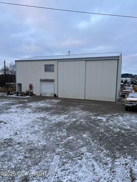 43 S Eagle, Naknek, AK 99633