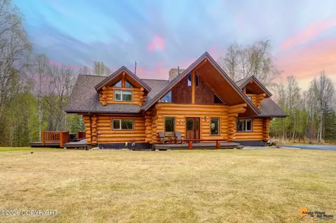 2547 E Julia May Cir, Wasilla, AK 99654