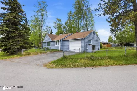 2101 Roosevelt Dr, Anchorage, AK 99517