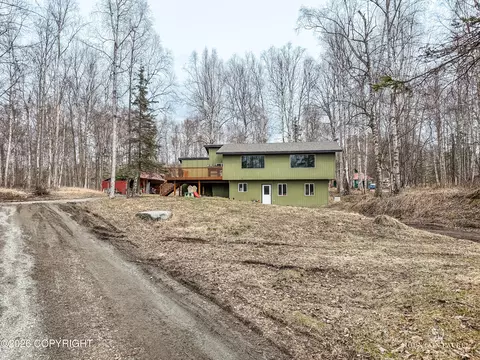8747 S Twilight Dr, Wasilla, AK 99623