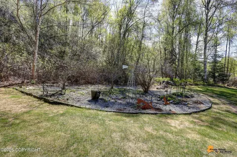 Exterior - 19655 Belduque Ct, Chugiak, AK 99567 photo 19 of 23