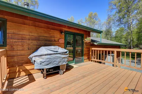Exterior - 19655 Belduque Ct, Chugiak, AK 99567 photo 20 of 23