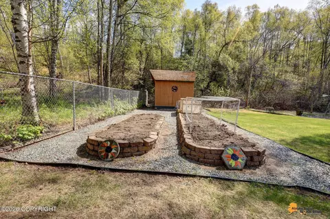Exterior - 19655 Belduque Ct, Chugiak, AK 99567 photo 17 of 23