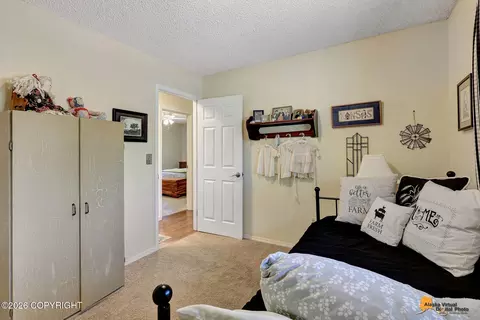 Bedroom - 19655 Belduque Ct, Chugiak, AK 99567 photo 5 of 7